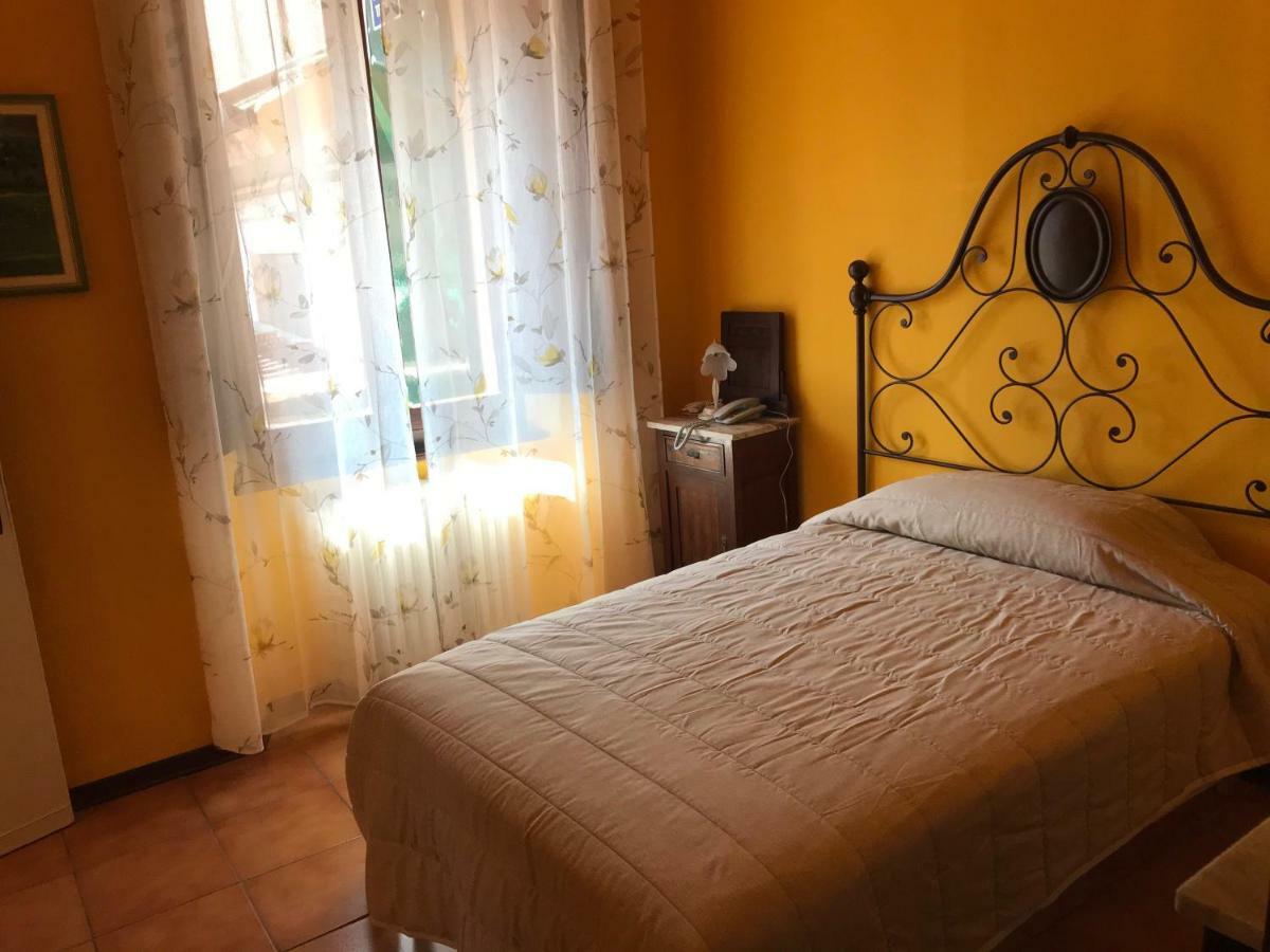 Albergo Antica Lanterna Castelnuovo di Garfagnana Kültér fotó