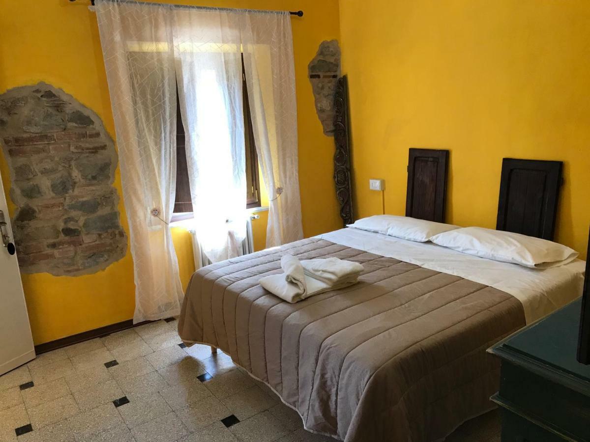 Albergo Antica Lanterna Castelnuovo di Garfagnana Kültér fotó