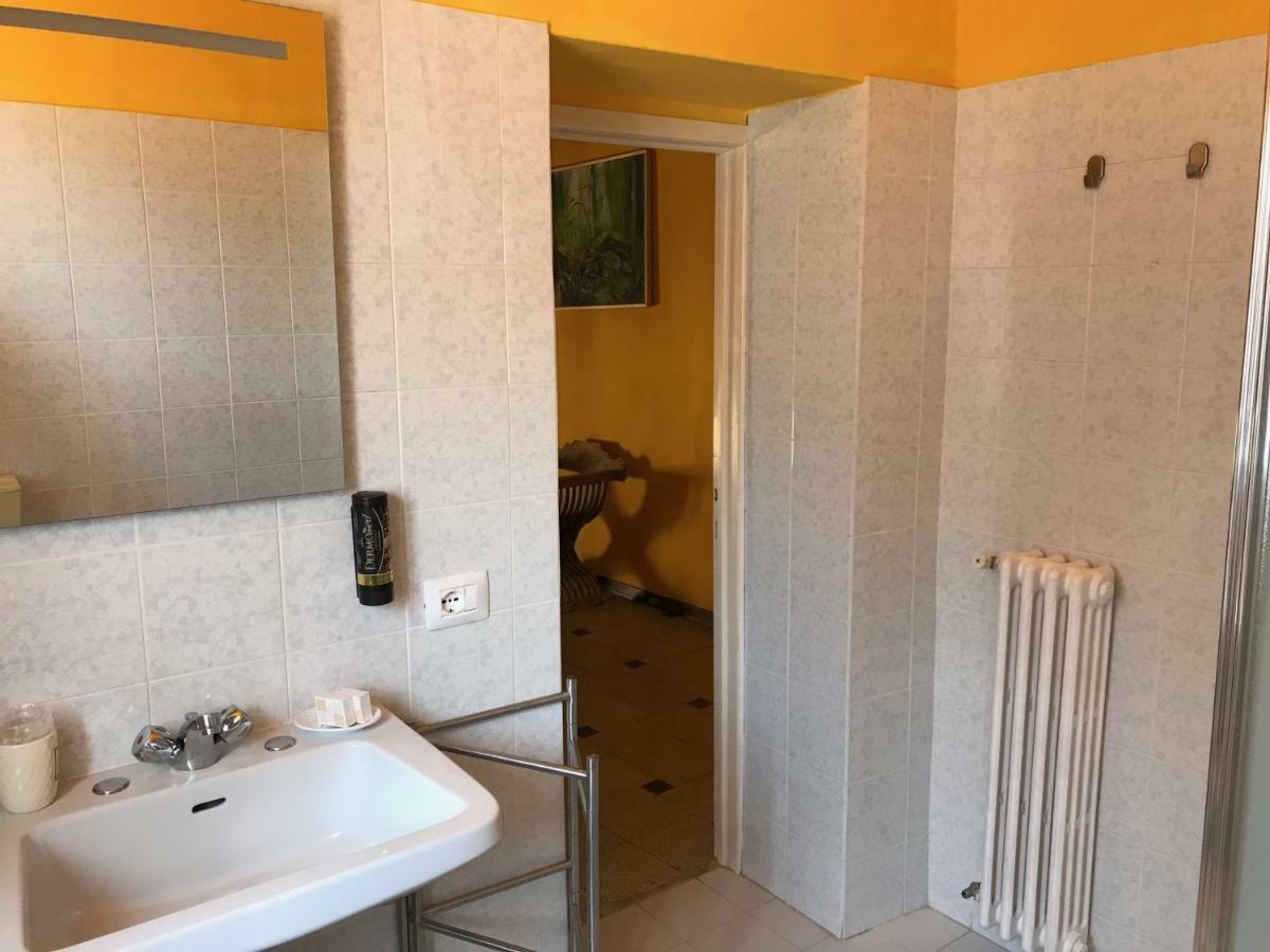 Albergo Antica Lanterna Castelnuovo di Garfagnana Kültér fotó