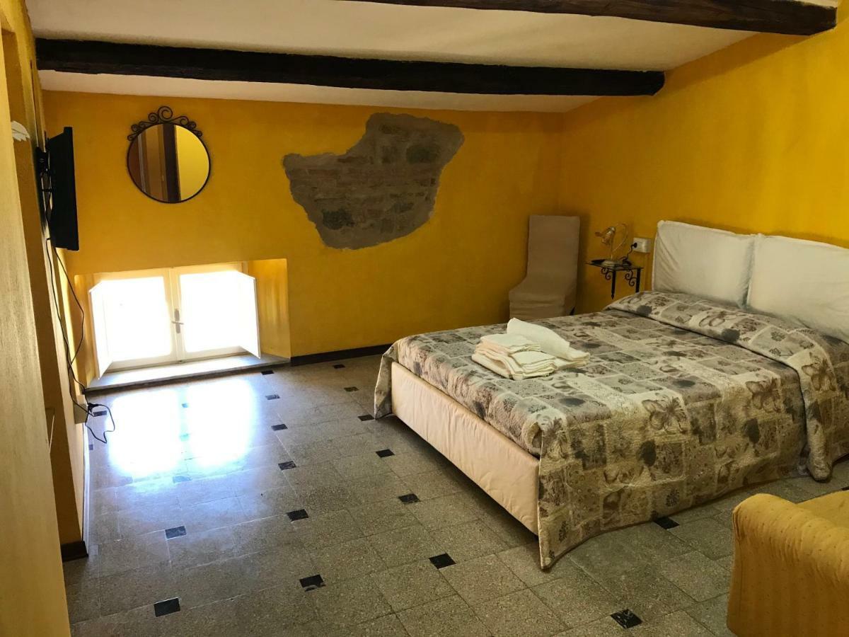Albergo Antica Lanterna Castelnuovo di Garfagnana Kültér fotó
