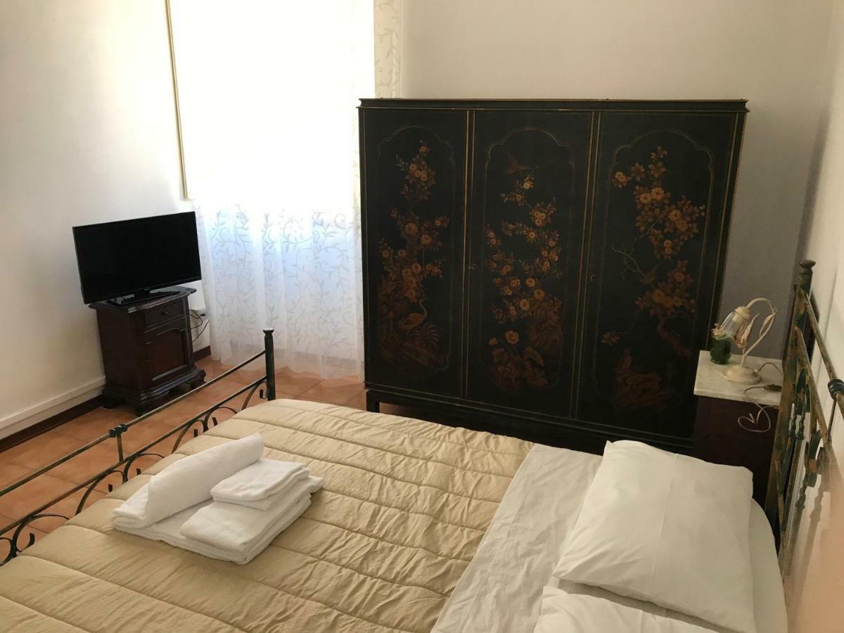 Albergo Antica Lanterna Castelnuovo di Garfagnana Kültér fotó